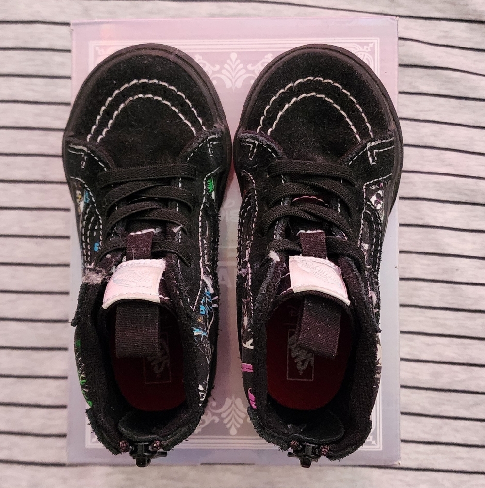 Vans Villains Sk8-Hi